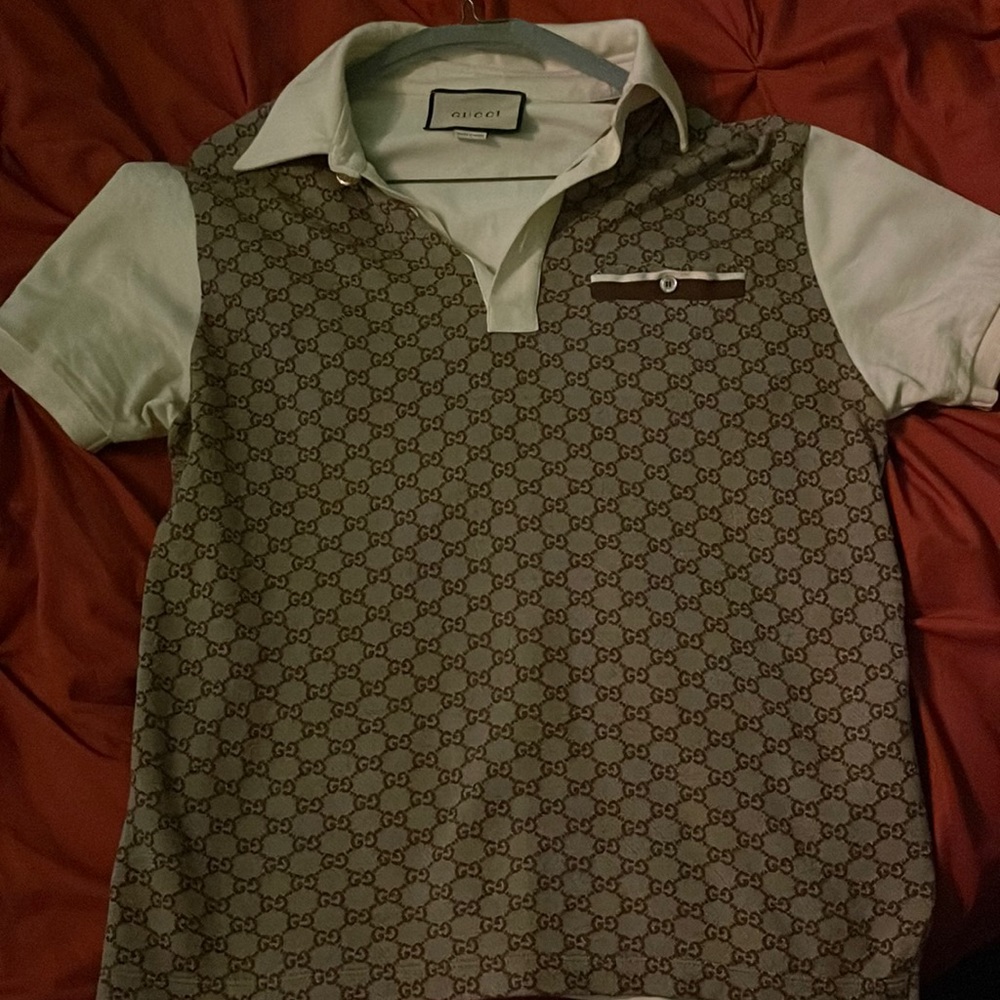 Men’s Gucci Polo shirt size small